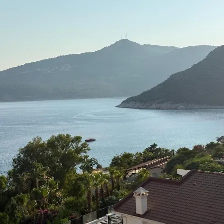 Kalkan Kalamar Sea Side In Center 4 Person *